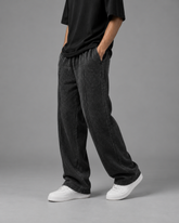 BLACK WASHED BAGGY TROUSER