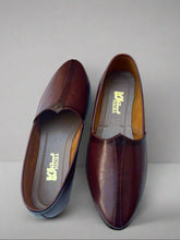 Dark Brown Cut Shoe
