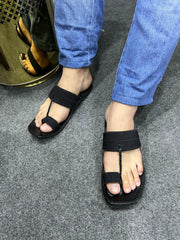 Jashan Black Kolapuri Chappal - Men