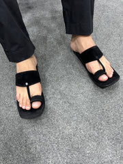 Peshkaar Black Kolapuri Chappal