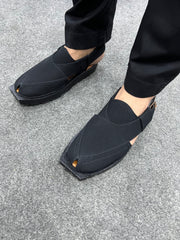 CHITRALI Black Peshawari Chappal