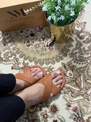 CORE COMFORT MUSTARD SLIDE