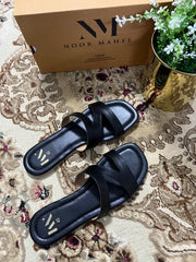 URBAN NOIR BLACK SLIDE