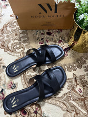 URBAN NOIR BLACK SLIDE