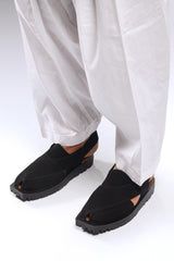CHITRALI Black Peshawari Chappal