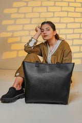 BLACK CLAIRE TOTE