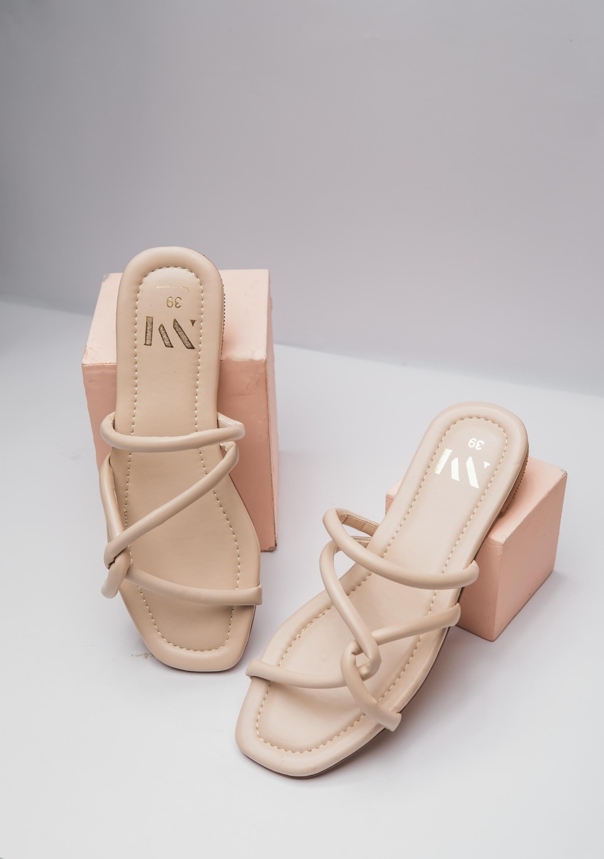 CASUAL COMFORT BEIGE SLIDE