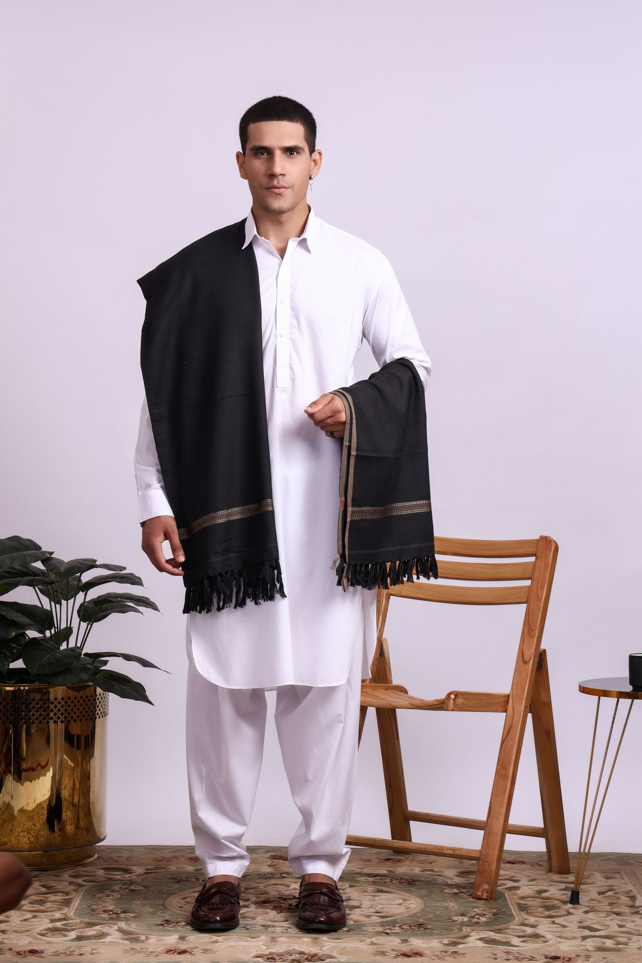 Jashan Black Men Shawl