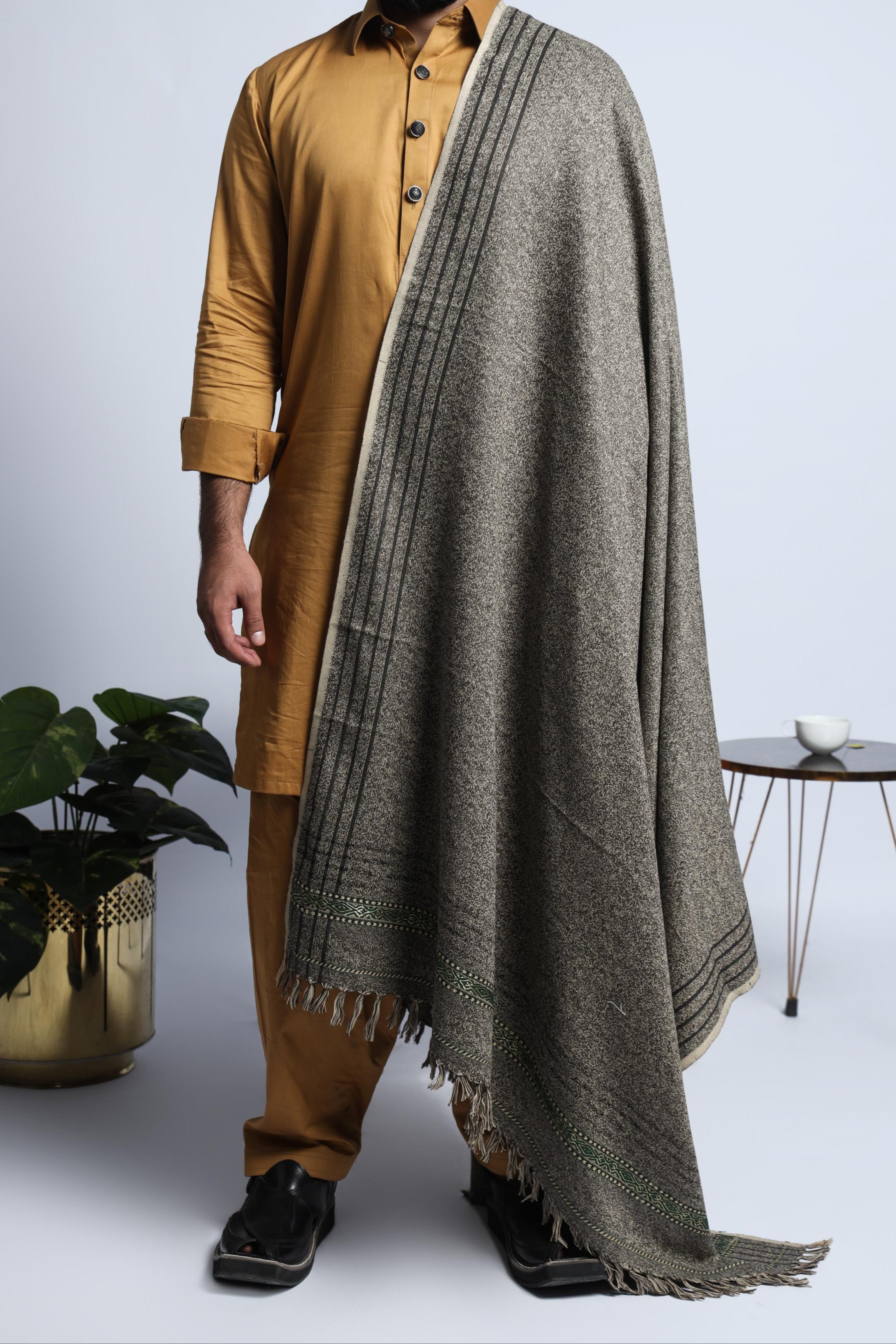 Falah Gray & Black Textured Men Shawl